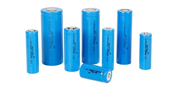 14500 3.2V Batería de litio de cilindro recargable AA Tamaño 600mAh 500mAh 8